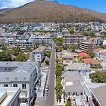 Neighbourgood Hill