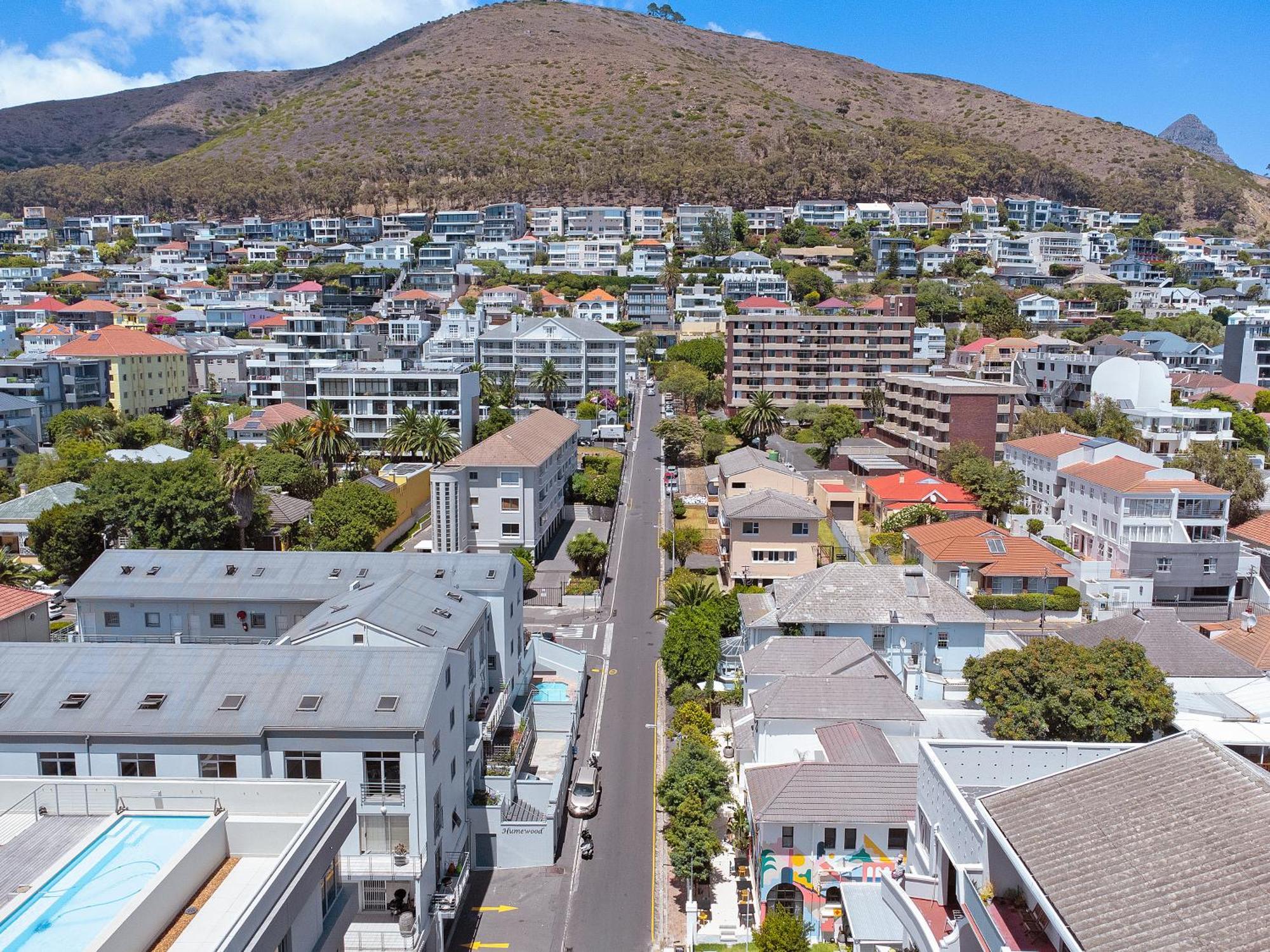 Hotel Neighbourgood Hill